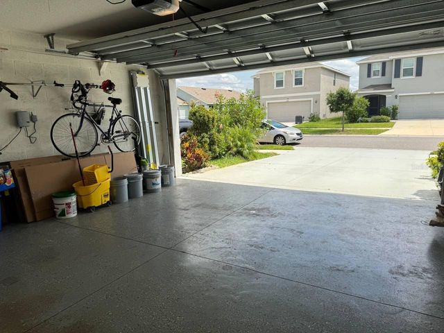 16605 MOSAIC OAR DRIVE, Wimauma, FL 33598