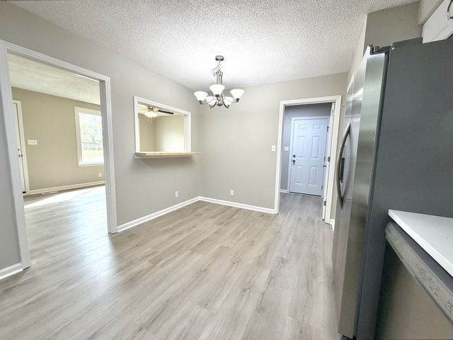 511 Jewel Dr, Clarksville, TN 37042