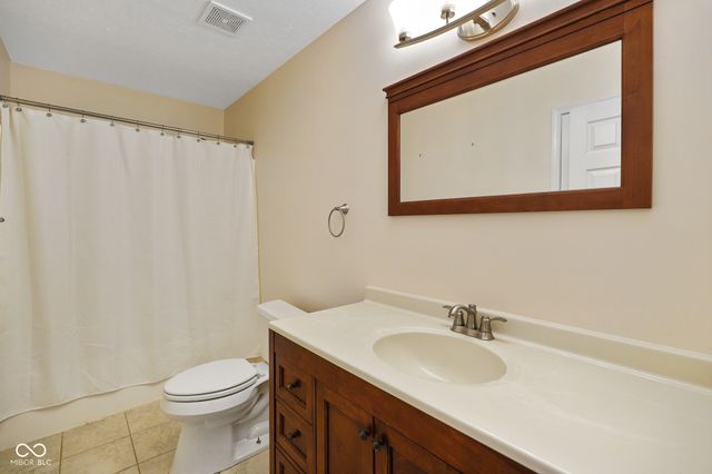 6991 N Baltimore Road, Monrovia, IN 46157