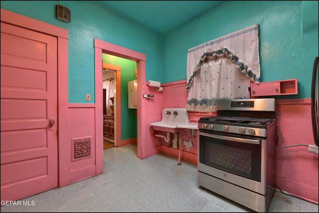 1412 N FLORENCE Street, El Paso, TX 79902