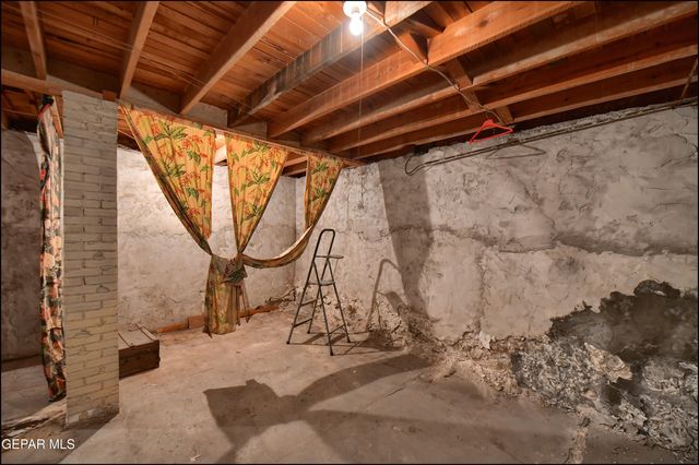 1412 N FLORENCE Street, El Paso, TX 79902