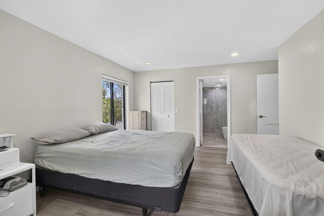 820 Sky Pine Way H2, Greenacres, FL 33415