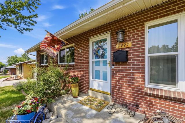 2927 S Stuart Street, Denver, CO 80236