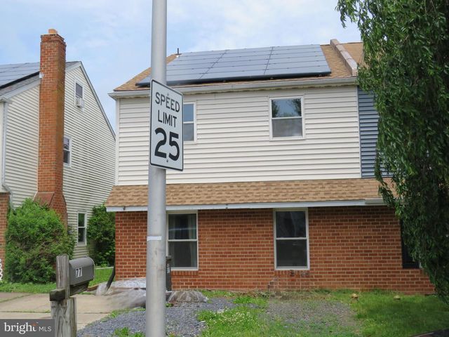 77 BRAITHWAITE LN, Quakertown, PA 18951
