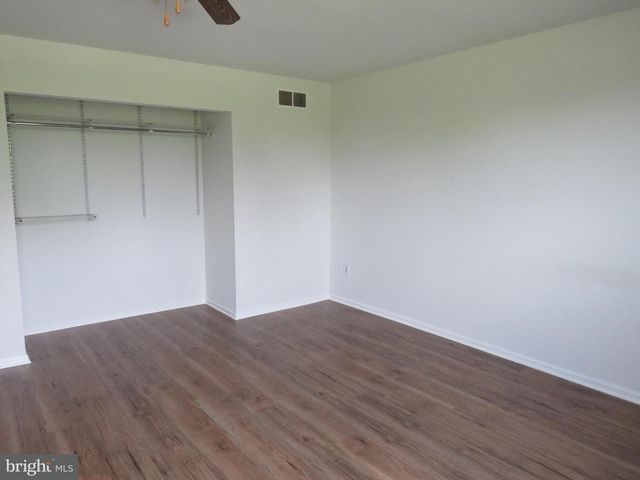 77 BRAITHWAITE LN, Quakertown, PA 18951