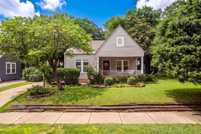 216 S Knoxville Avenue, Tulsa, OK 74112
