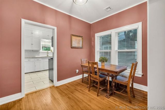 216 S Knoxville Avenue, Tulsa, OK 74112