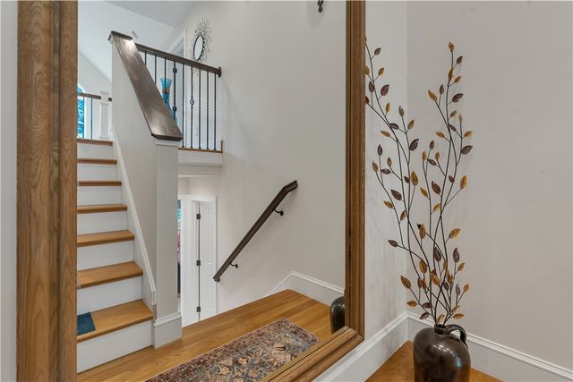 68 Wolf Hill Road, Smithfield, RI 02917
