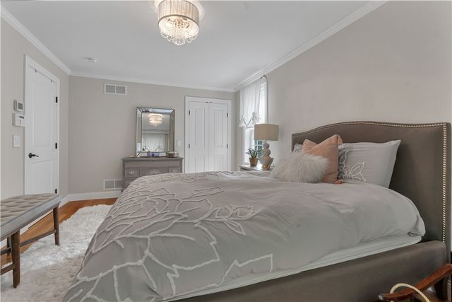 68 Wolf Hill Road, Smithfield, RI 02917