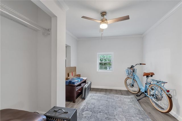 68 Wolf Hill Road, Smithfield, RI 02917