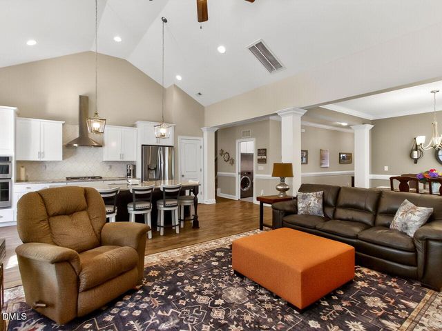 20 Bowhill Drive, Clayton, NC 27527