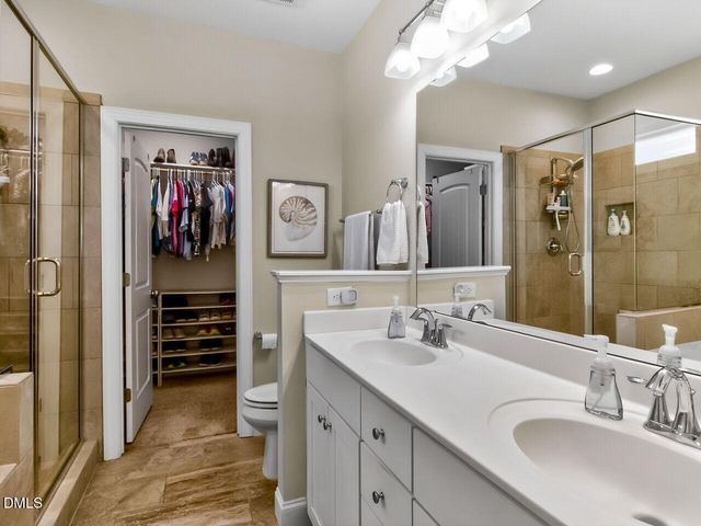 20 Bowhill Drive, Clayton, NC 27527