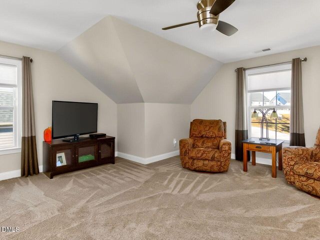 20 Bowhill Drive, Clayton, NC 27527