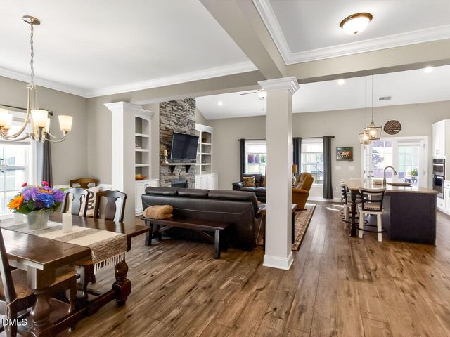 20 Bowhill Drive, Clayton, NC 27527