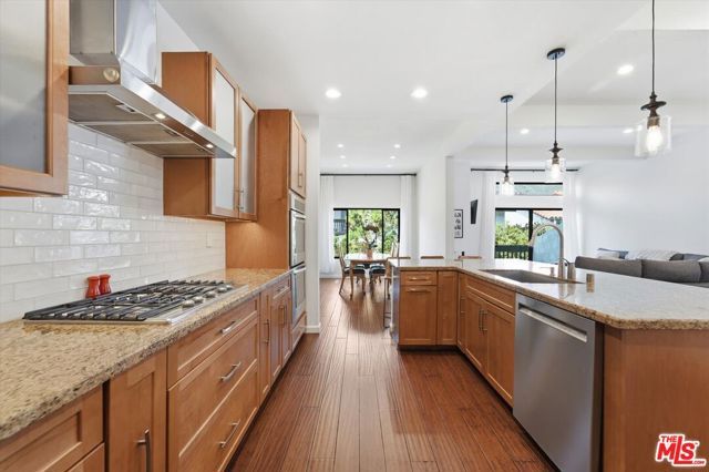 1544 Michael Lane, Los Angeles, CA 90272