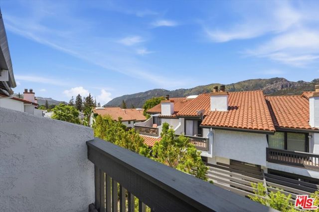 1544 Michael Lane, Los Angeles, CA 90272