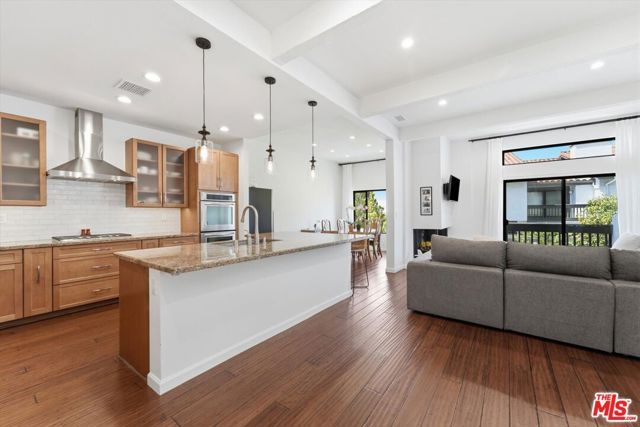 1544 Michael Lane, Los Angeles, CA 90272