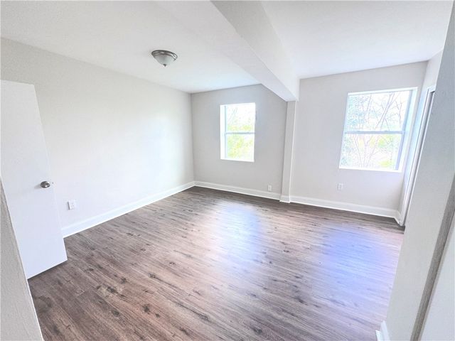 2528 Homehurst Ave, Overbrook, PA 15234