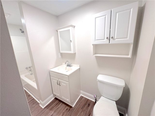 2528 Homehurst Ave, Overbrook, PA 15234
