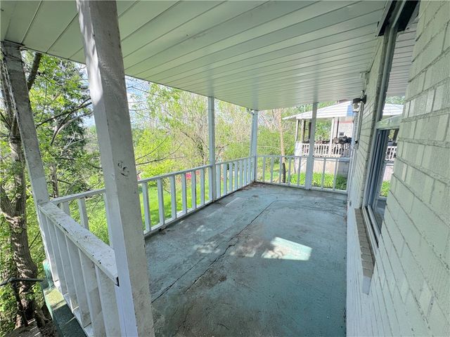 2528 Homehurst Ave, Overbrook, PA 15234