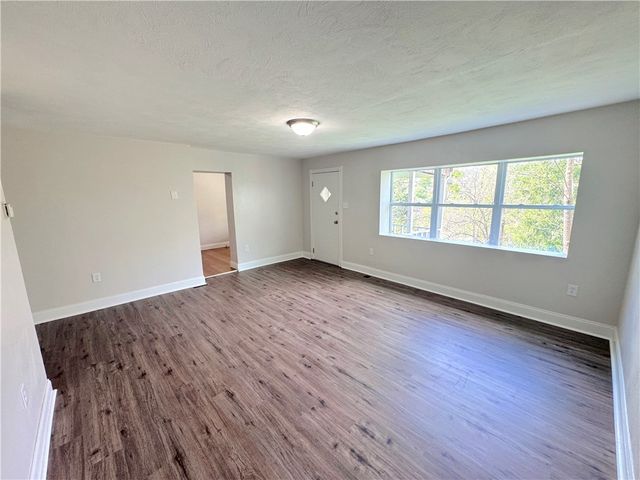 2528 Homehurst Ave, Overbrook, PA 15234