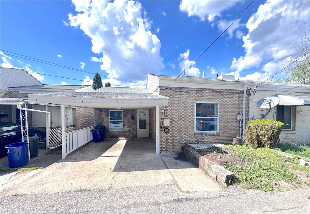 2528 Homehurst Ave, Overbrook, PA 15234