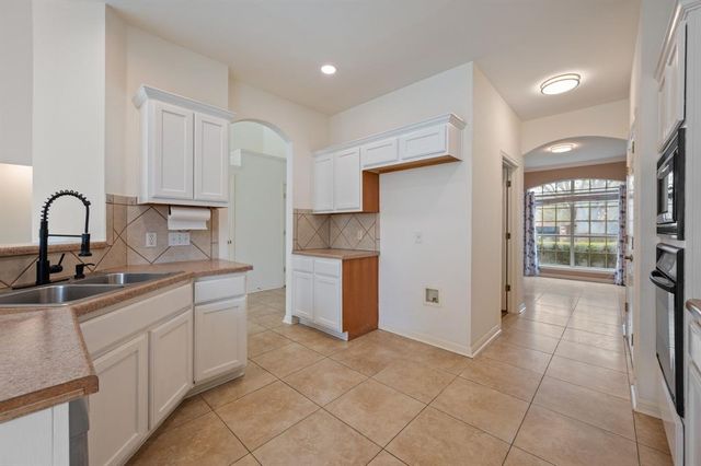 1607 Belvedere PL, Round Rock, TX 78665