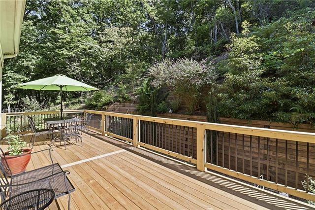 70 Craftsman Trail, Big Canoe, GA 30143