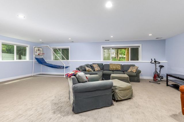 1422 Crystalline Drive Se, Gaines Twp, MI 49316