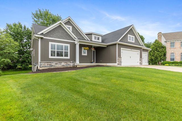 1422 Crystalline Drive Se, Gaines Twp, MI 49316