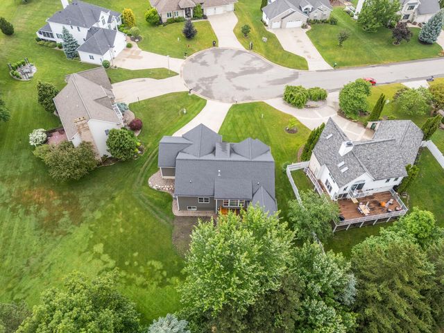 1422 Crystalline Drive Se, Gaines Twp, MI 49316