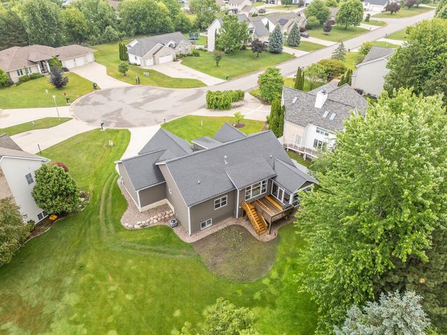 1422 Crystalline Drive Se, Gaines Twp, MI 49316