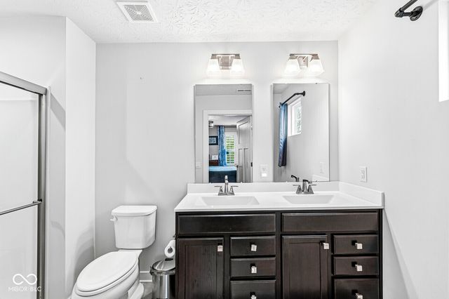 2739 Stonebridge Drive, Lebanon, IN 46052