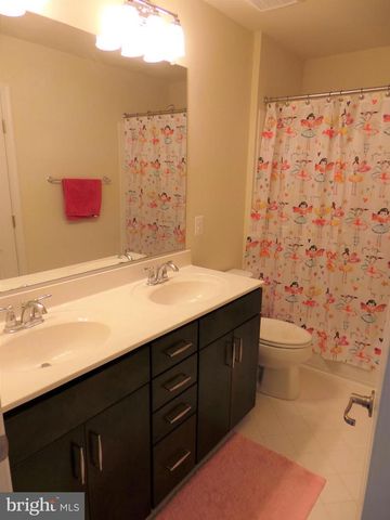 25278 ARROWROOT TER, Chantilly, VA 20152