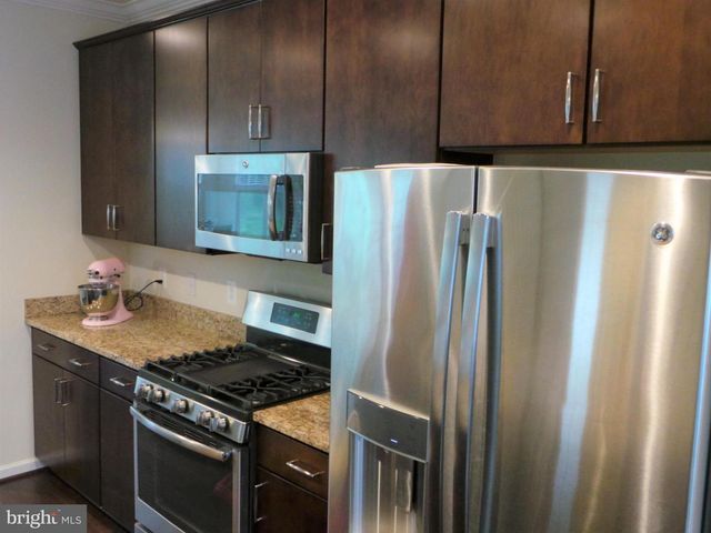 25278 ARROWROOT TER, Chantilly, VA 20152