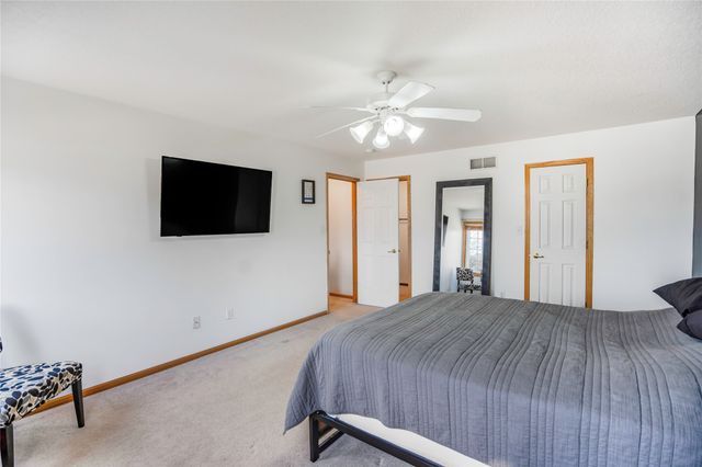 10603 Hickory Drive 2, Urbandale, IA 50322