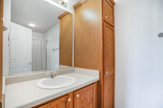 10603 Hickory Drive 2, Urbandale, IA 50322