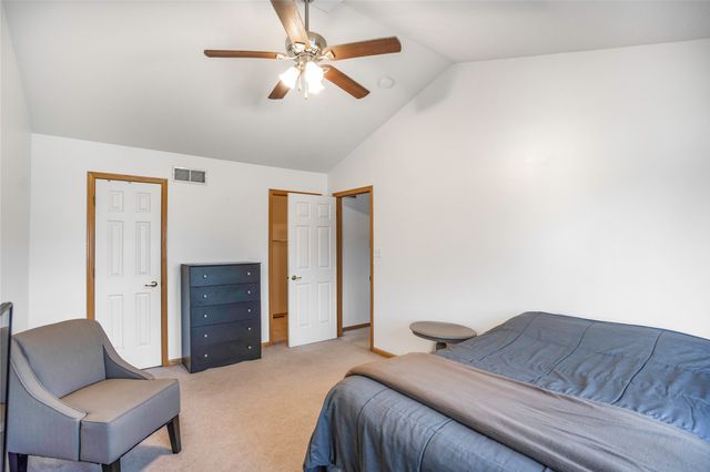 10603 Hickory Drive 2, Urbandale, IA 50322