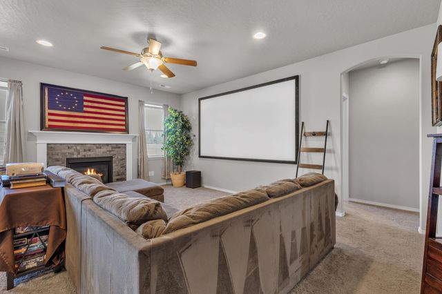 713 Condor Dr, Cheney, WA 99004