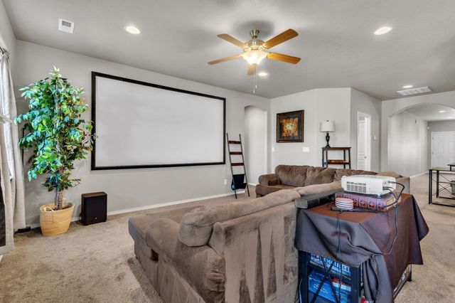 713 Condor Dr, Cheney, WA 99004