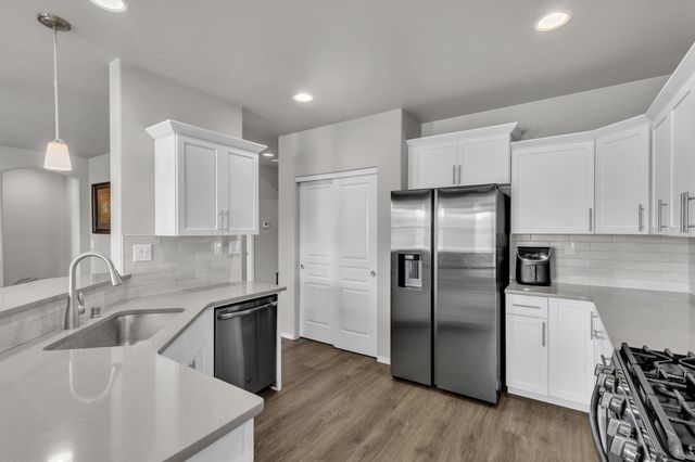 713 Condor Dr, Cheney, WA 99004