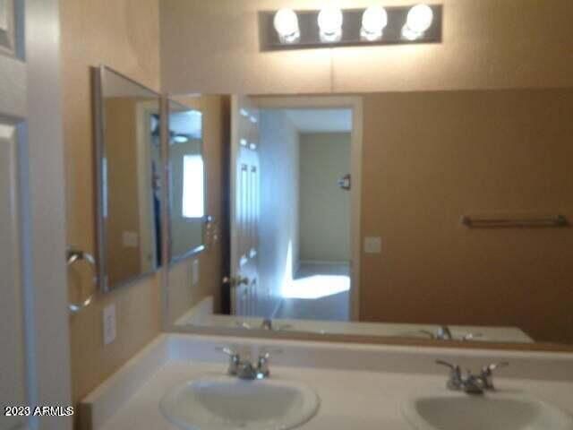 1767 E DENIM Trail, San Tan Valley, AZ 85143