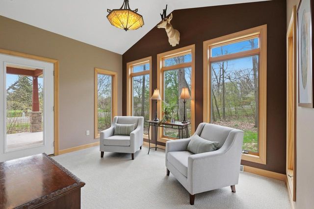 292 Maple Heights Road, Marshall, WI 53559