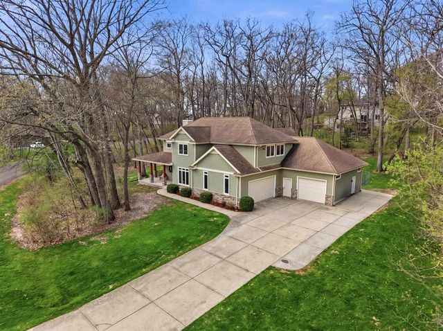 292 Maple Heights Road, Marshall, WI 53559