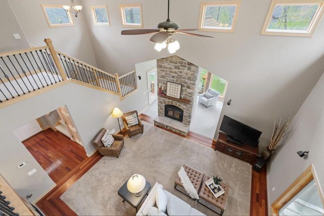 292 Maple Heights Road, Marshall, WI 53559