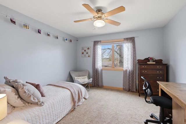 292 Maple Heights Road, Marshall, WI 53559