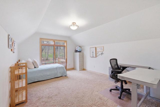 292 Maple Heights Road, Marshall, WI 53559
