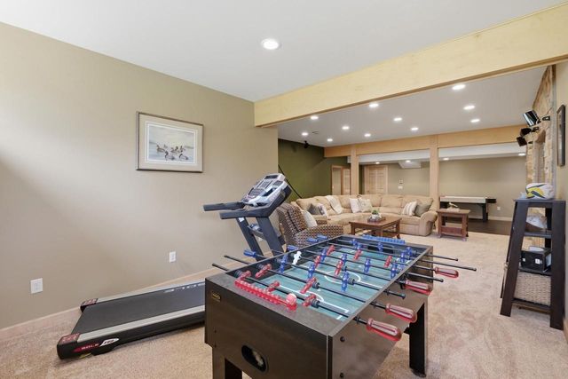 292 Maple Heights Road, Marshall, WI 53559