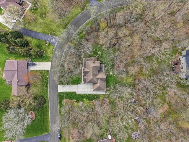 292 Maple Heights Road, Marshall, WI 53559