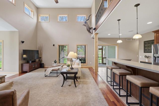 292 Maple Heights Road, Marshall, WI 53559